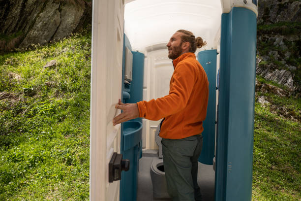 Portable Toilet Options We Offer in Port Ewen, NY