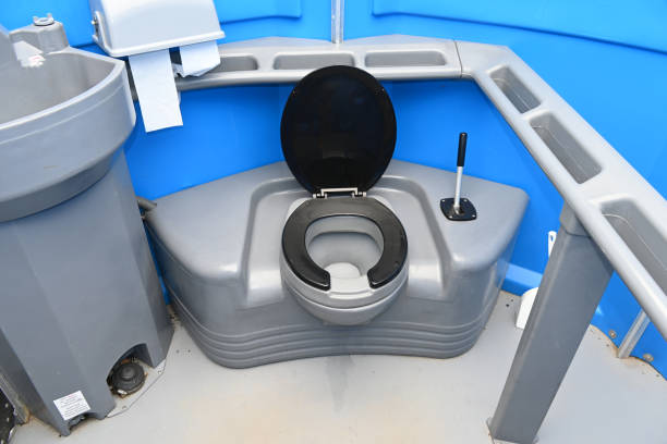 Best Luxury portable toilet rental  in Port Ewen, NY